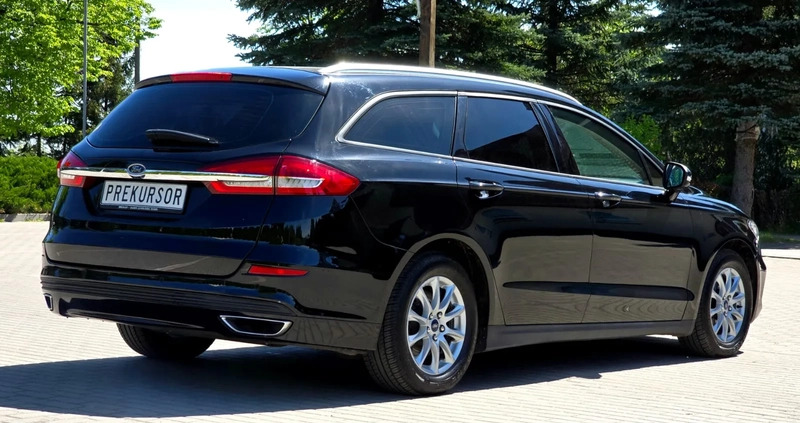 Ford Mondeo cena 67900 przebieg: 190900, rok produkcji 2020 z Iława małe 352